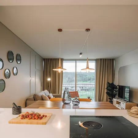 Daire Saudade - 1 Bedroom And Shared Pool In Campolide *