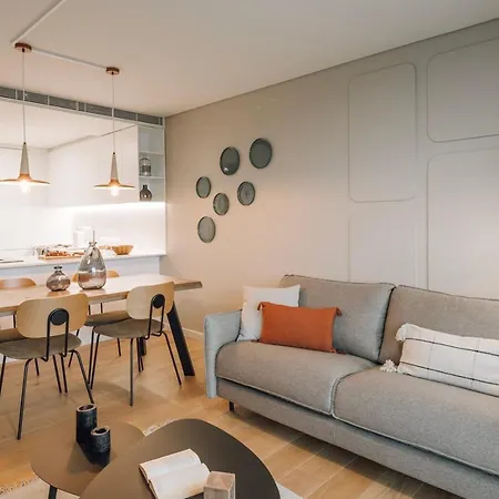 Saudade - 1 Bedroom And Shared Pool In Campolide * Lissabon