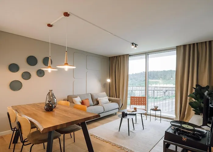 Appartement Saudade - 1 Bedroom And Shared Pool In Campolide