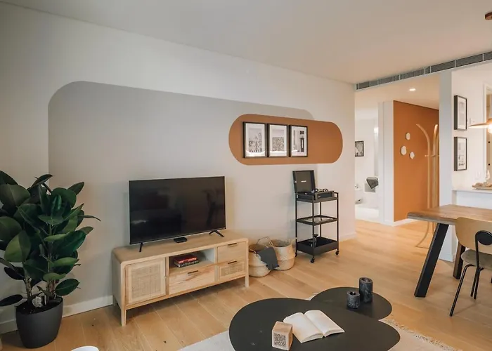 Appartement Saudade - 1 Bedroom And Shared Pool In Campolide *